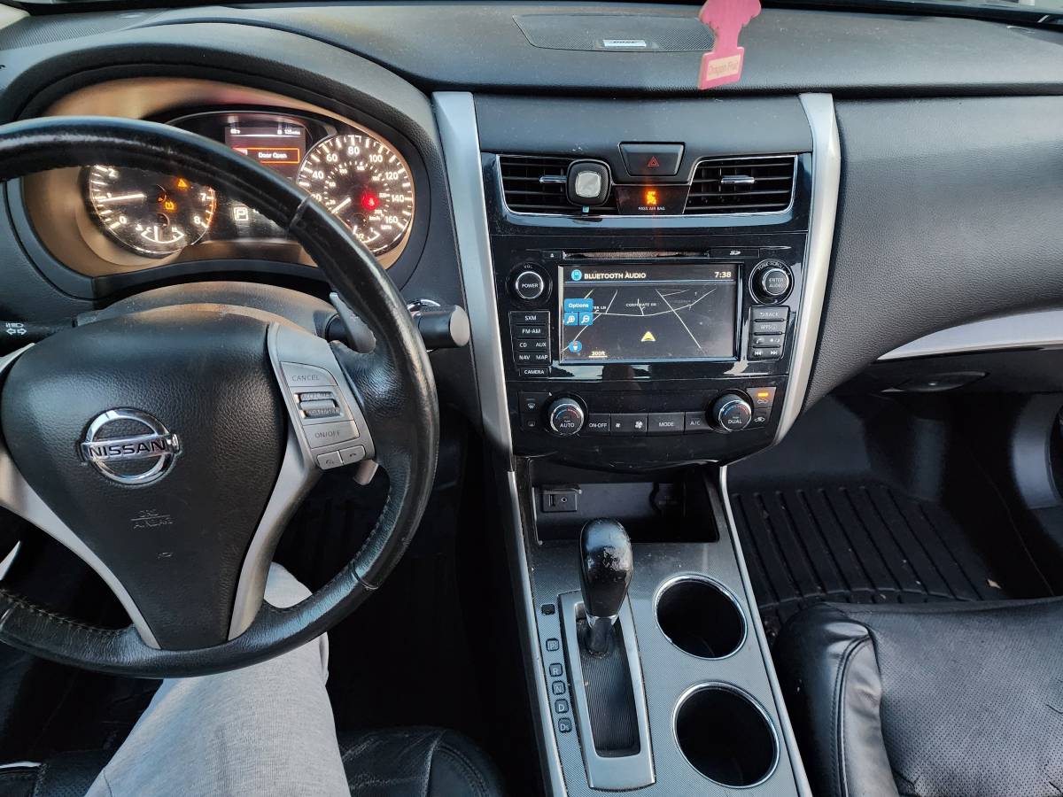 Nissan Altima 2.5 SR