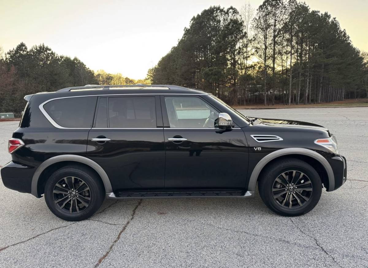 Nissan Armada Platinum
