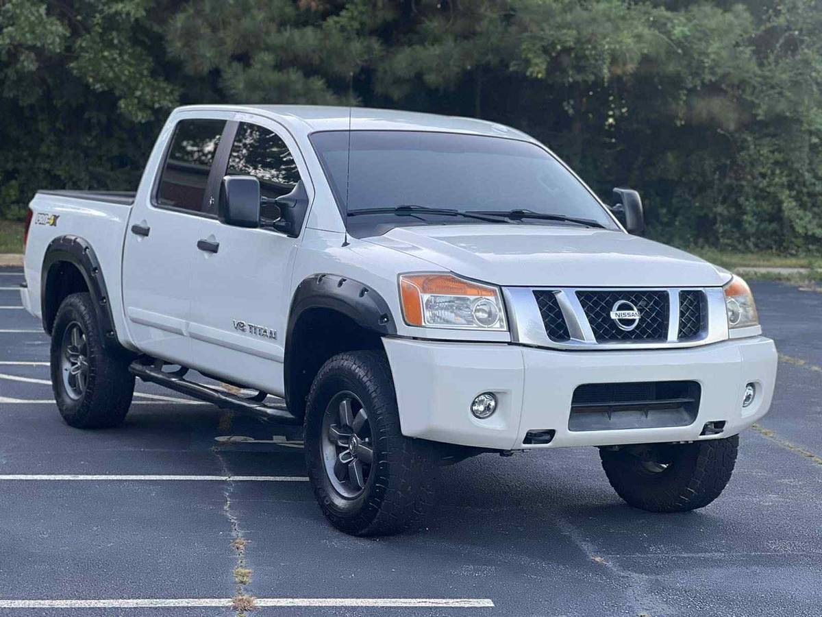 Nissan Titan Pro